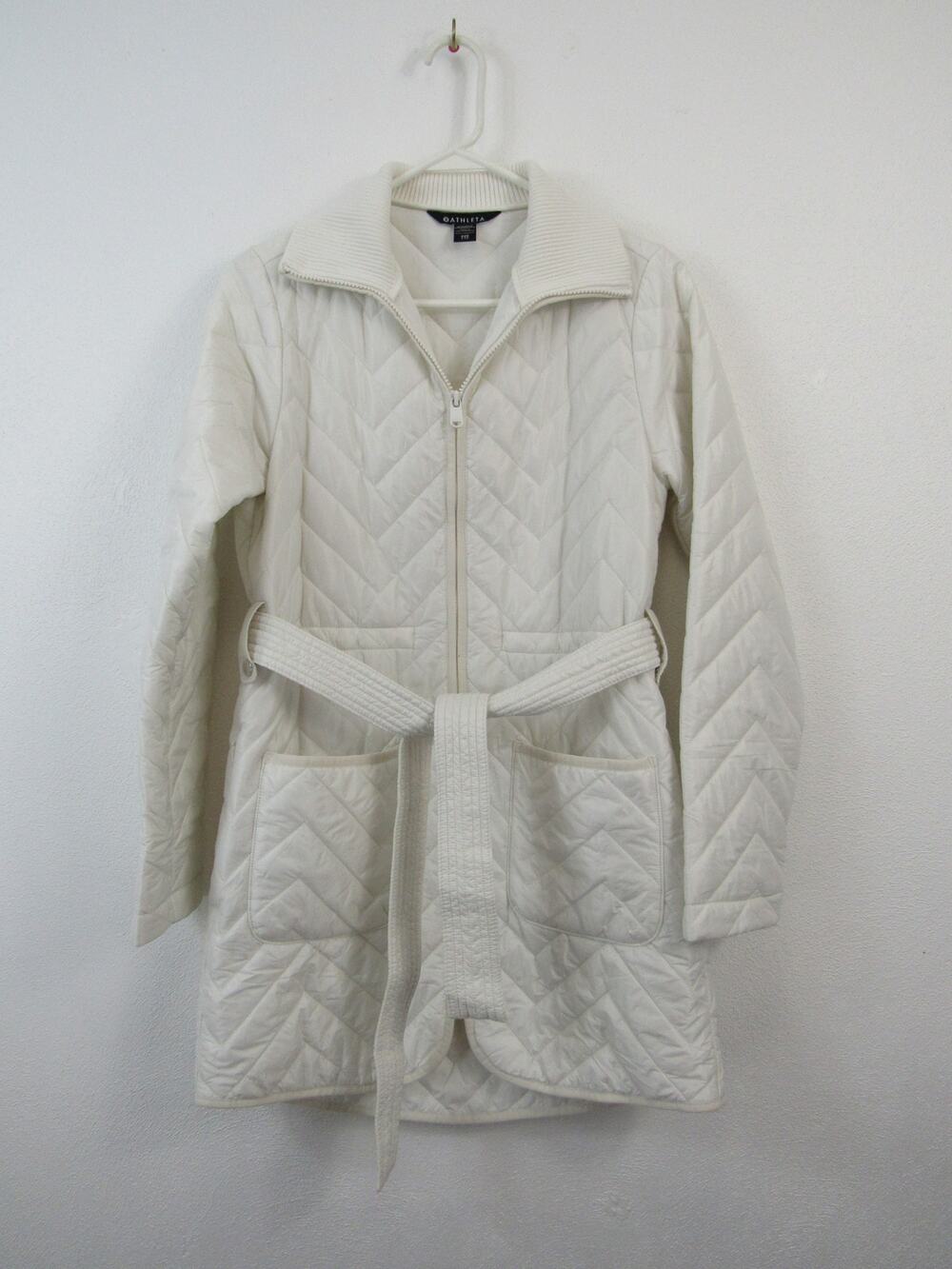 Athleta XXS Mendocino Quilted Coat Magnolia White Women's Puffer Belted Jacket